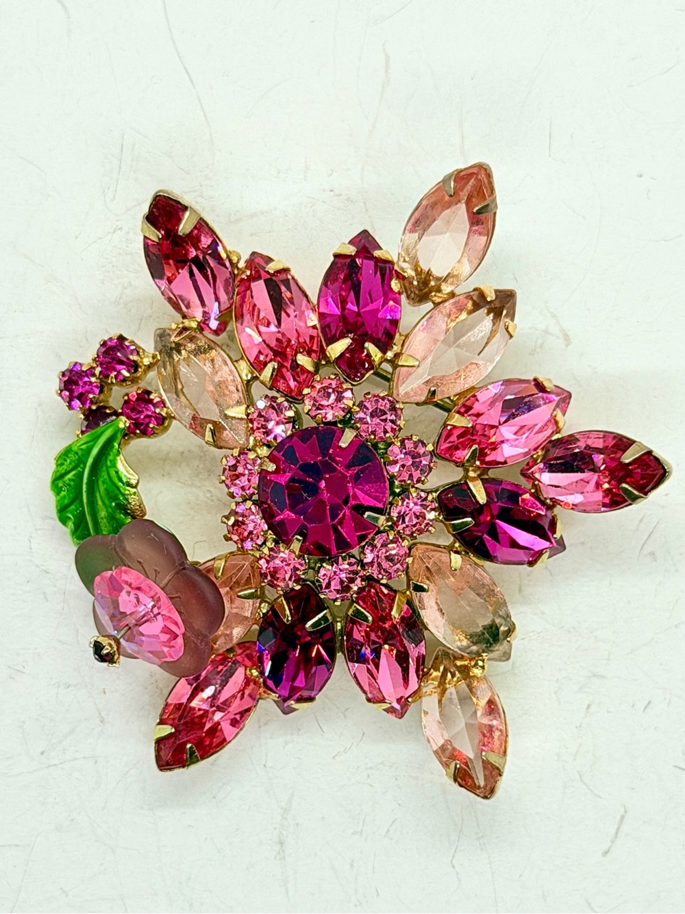 Vintage HATTIE CARNEGIE Pink Rhinestone Flower Green Enamel Gold Tone Brooch Pin